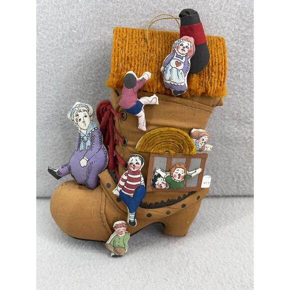 VTG T&R Floyd Old Lady Lived in a Shoe Plush Ornament 1989 Christma - Picture 9 of 9